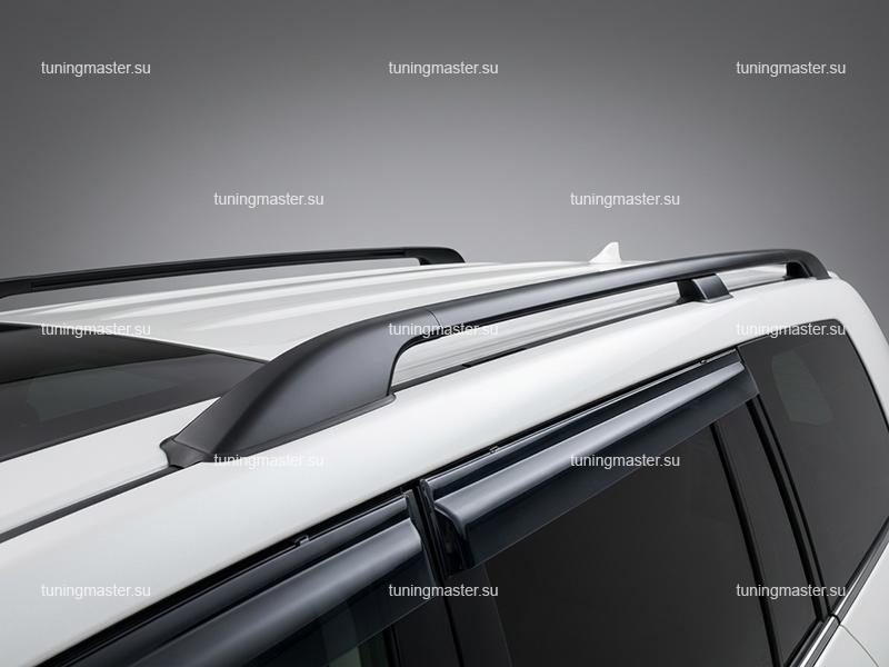Насадка на глушитель для Toyota Land Cruiser 200 (Black) Насадка на глушитель для Toyota Land Cruiser 200 (Black)