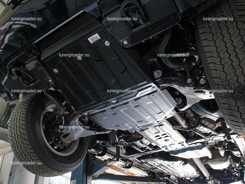 Комплект защит картера для Toyota Land Cruiser 200 (4 части) Комплект защит картера для Toyota Land Cruiser 200 (4 части)